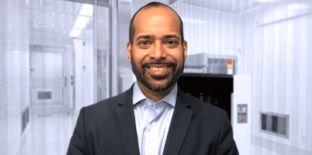 AIDAN HEAD SHOT 007 AIDAN HEAD SHOT 007